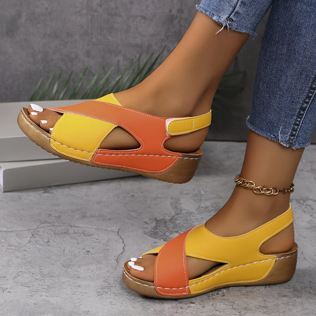 Sandali da donna con cinturino incrociato - Multicolore, comodi, a punta aperta, casual