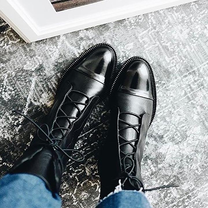 Stivaletti stringati da donna in pelle - Nero/Marrone, comodi ed eleganti